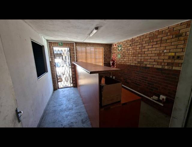 INDUSTRIAL PROPERTY TO RENT IN ALTON